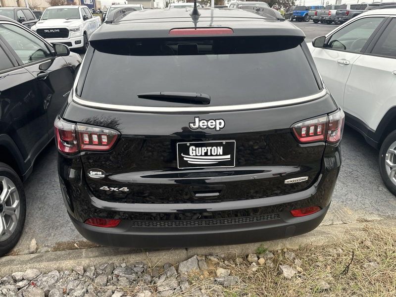 2025 Jeep Compass Latitude 4x4Image 7