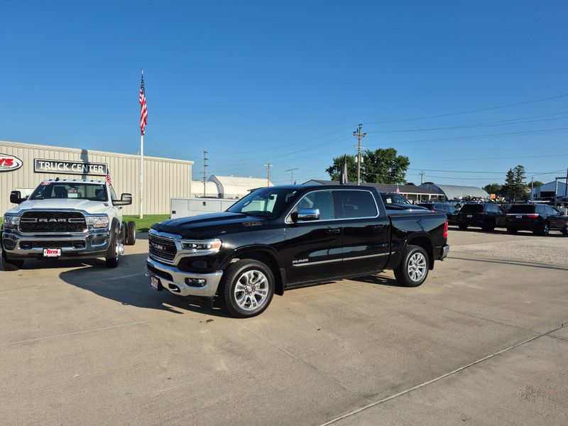 2023 RAM 1500 LimitedImage 41