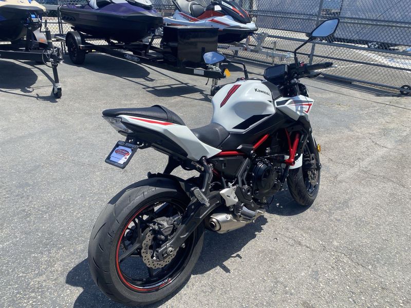 Used 2022 Kawasaki Z650 ABS Image 11