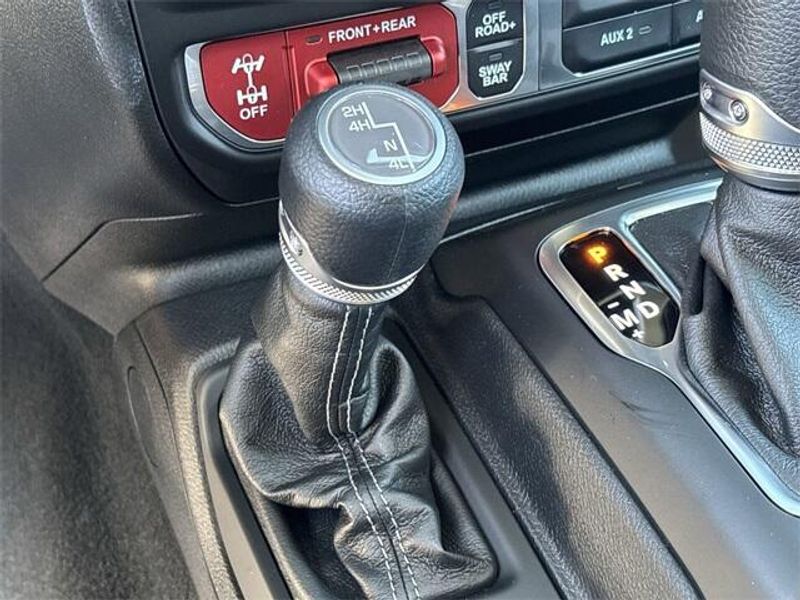 New 2025 Jeep Wrangler 4-door RubiconImage 21