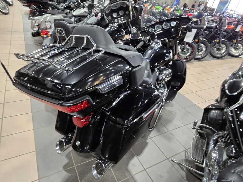 USED 2023 HARLEY ELECTRA GLIDE ULTRA LIMITED Image 14