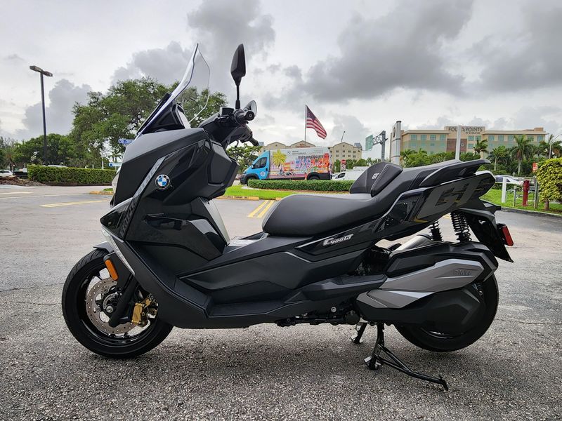2022 BMW C 400 GT Image 6