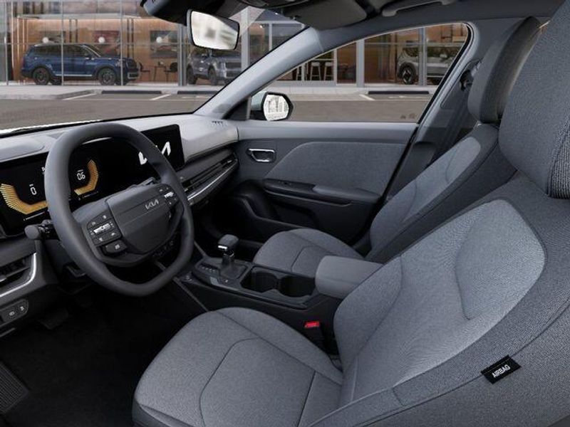 New 2026 Kia K4 LXSImage 18