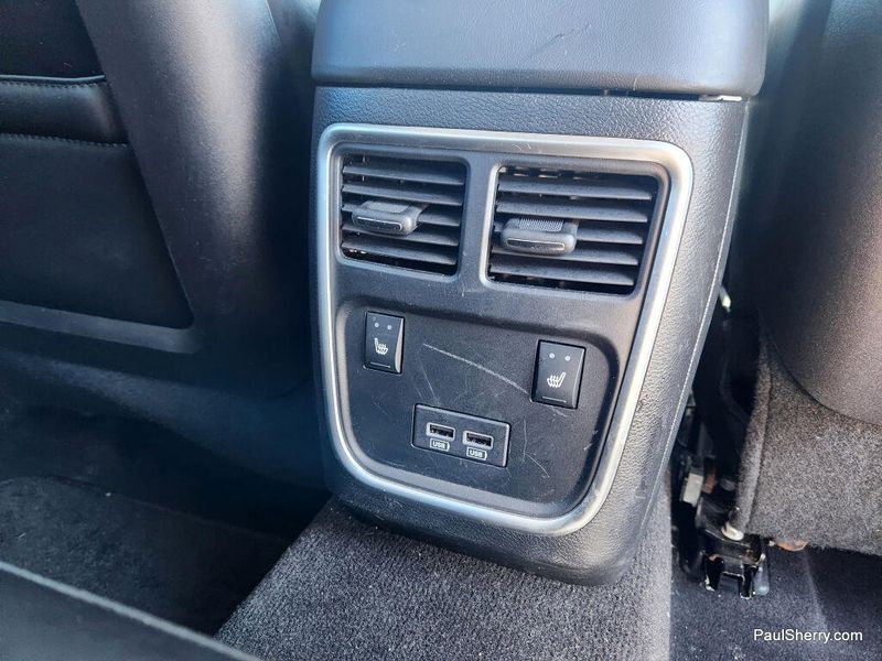 Used 2023 Chrysler 300 Touring L