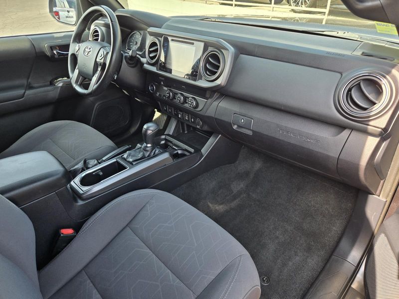 Used 2019 Toyota Tacoma TRD Off Road Double Cab 5' Bed V6 AT (Natl)