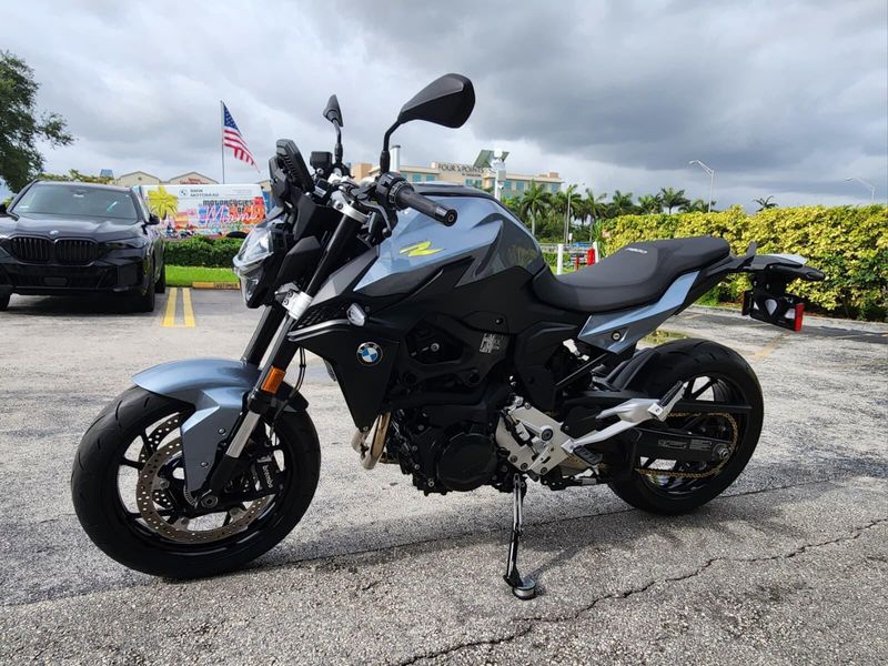 Used 2023 BMW F 900 R Image 4