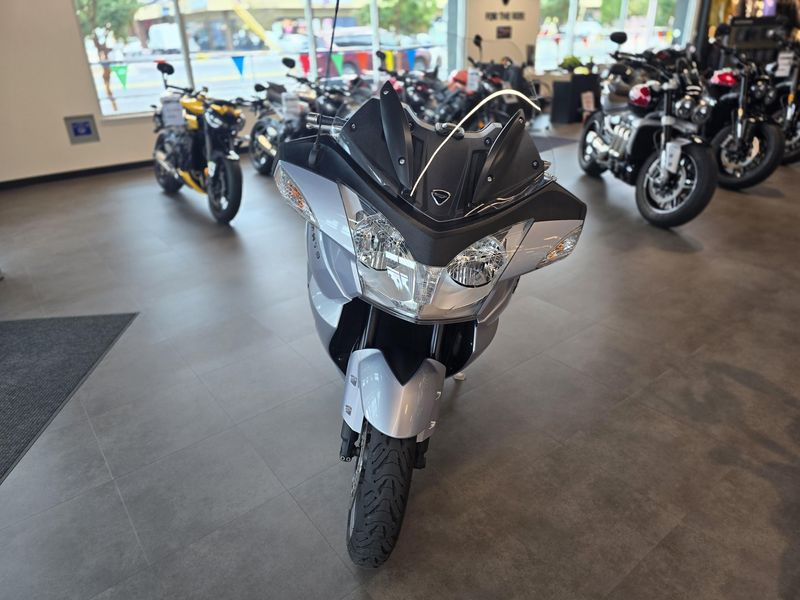 Used 2014 Triumph TROPHY SE 