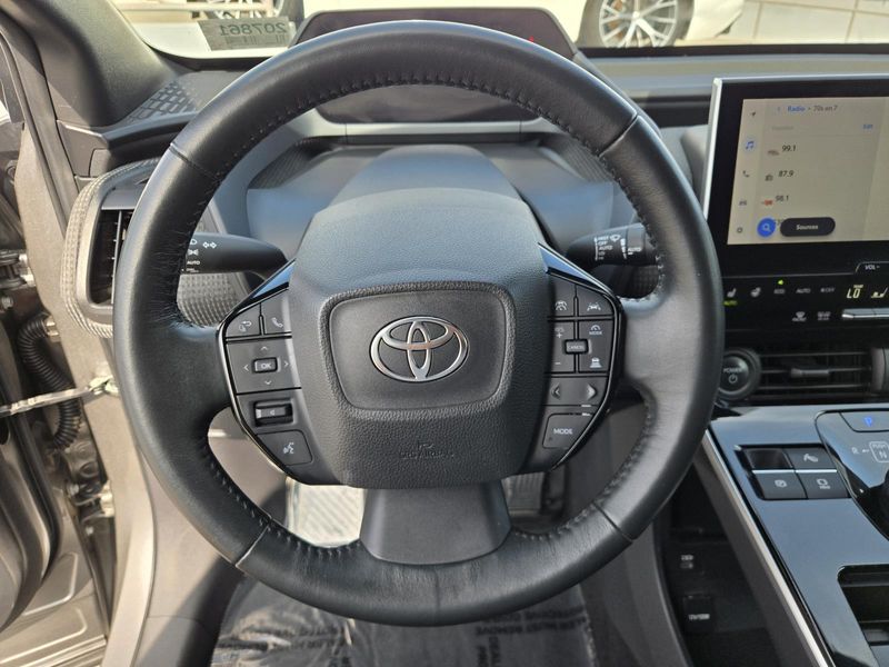 Used 2024 Toyota bZ4X XLE FWD (Natl)