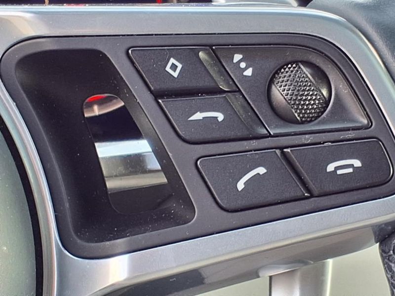 Used 2022 Porsche Cayenne Coupe BaseImage 21