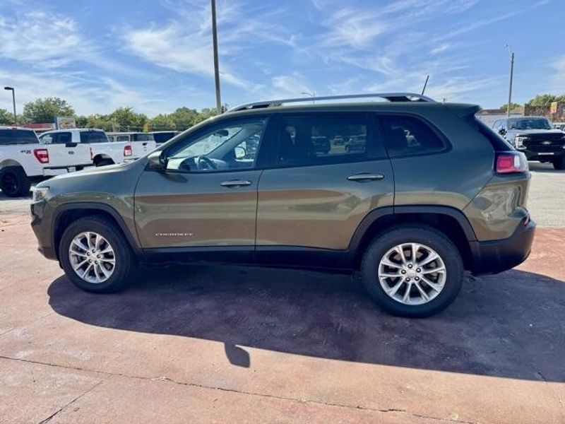 Used 2020 Jeep Cherokee LatitudeImage 8