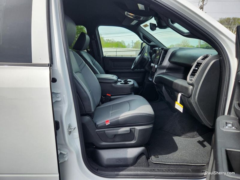 New 2026 RAM 3500 Tradesman Crew Cab 4x4 8' Box