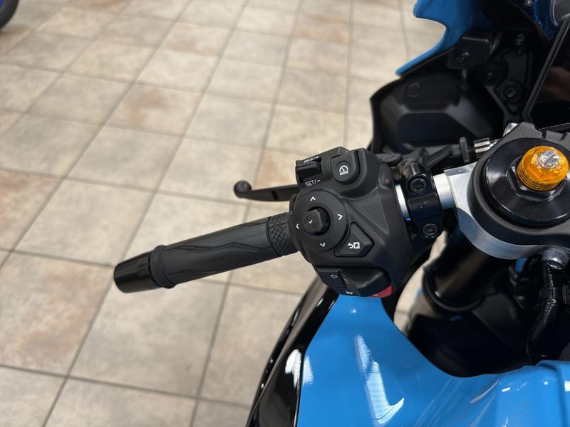 New 2026 Yamaha YZF-R7 Image 22