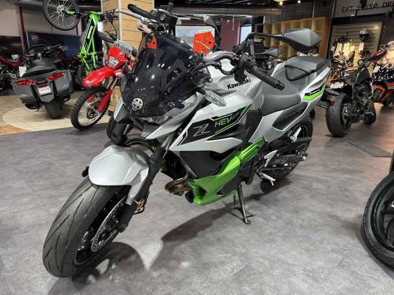 Used 2024 Kawasaki Z7 Hybrid ABS Image 8