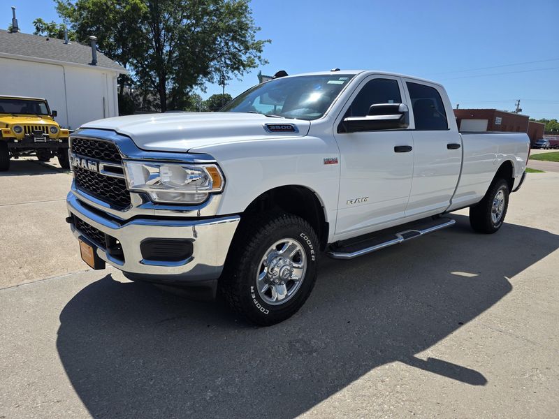 Used 2022 RAM 3500 TradesmanImage 4