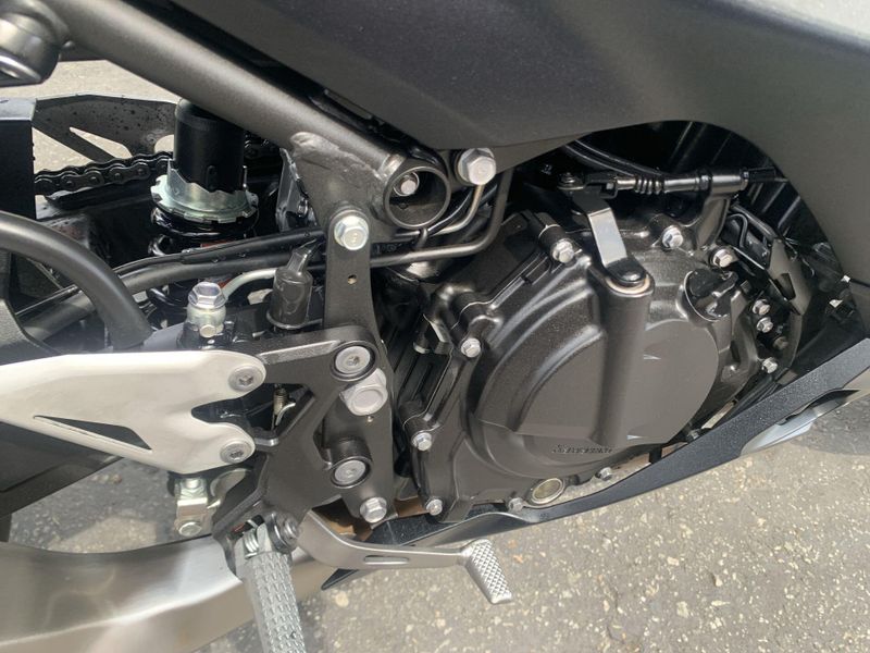 Used 2025 Kawasaki Ninja 500 SE ABS Image 29