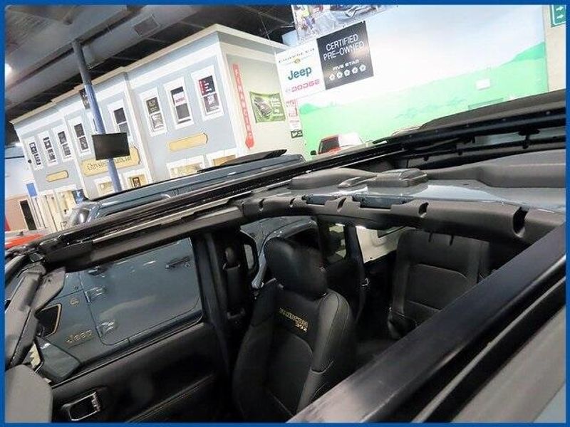 2025 Jeep Wrangler Rubicon 392Image 13