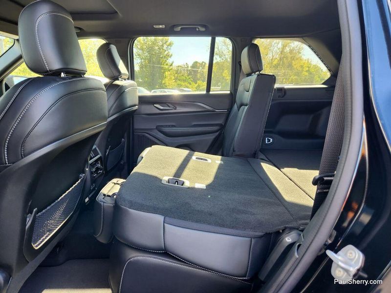 New 2025 Jeep Grand Cherokee Altitude X 4x4