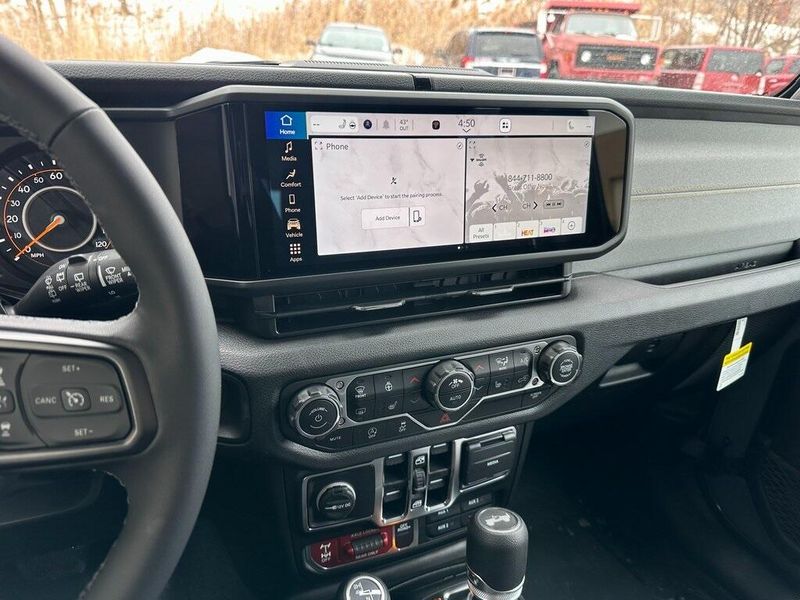 2025 Jeep Wrangler 4-door WillysImage 3
