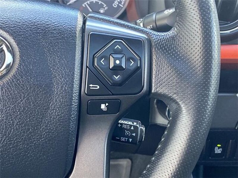 2017 Toyota Tacoma SR5Image 23