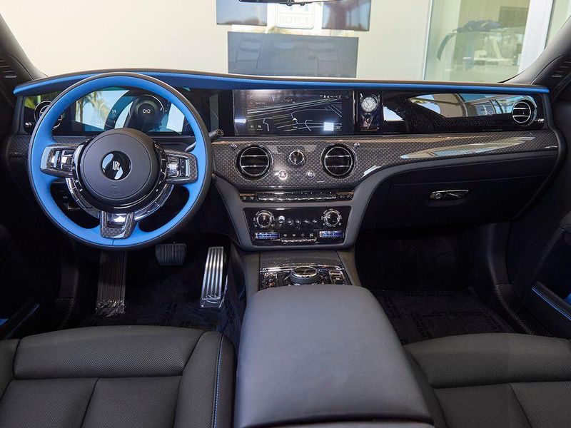 New 2025 Rolls-Royce Ghost Image 4