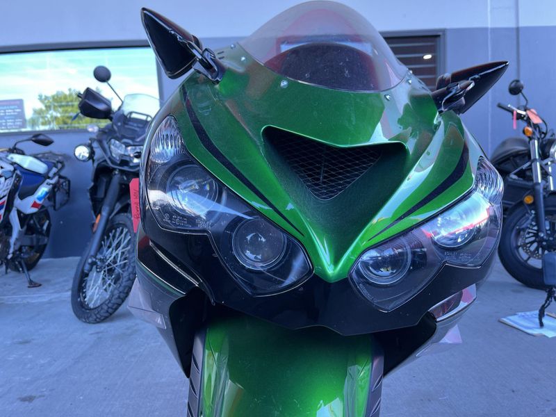 Used 2019 Kawasaki Ninja ZX-14R ABS Image 13