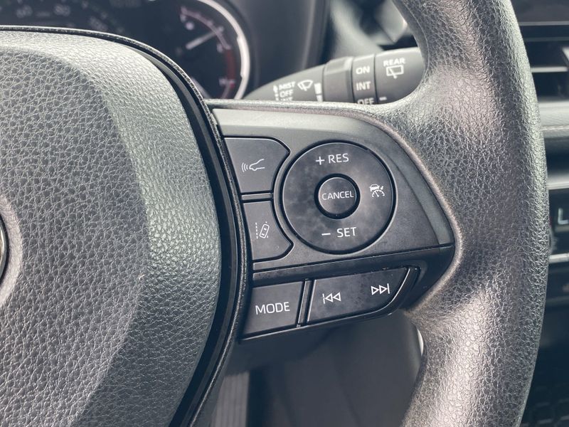 2024 Toyota RAV4 Image 28