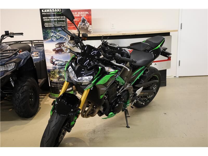 Used 2024 Kawasaki Z900SE ABS Image 3