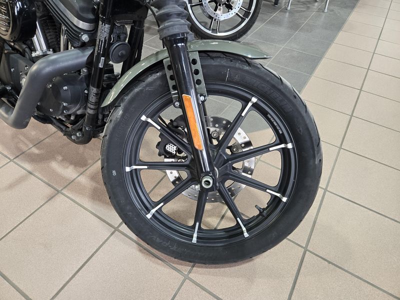USED 2019 HARLEY SPORTSTER IRON 883 Image 16