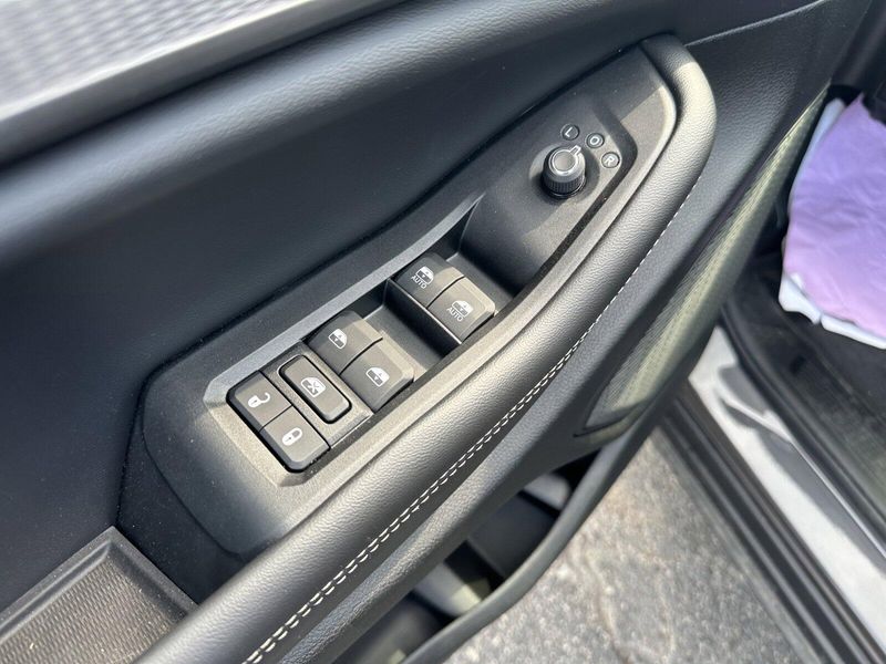 2024 Jeep Grand Cherokee L Altitude XImage 18