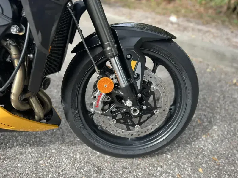 2025 Triumph Street Triple 765 RS