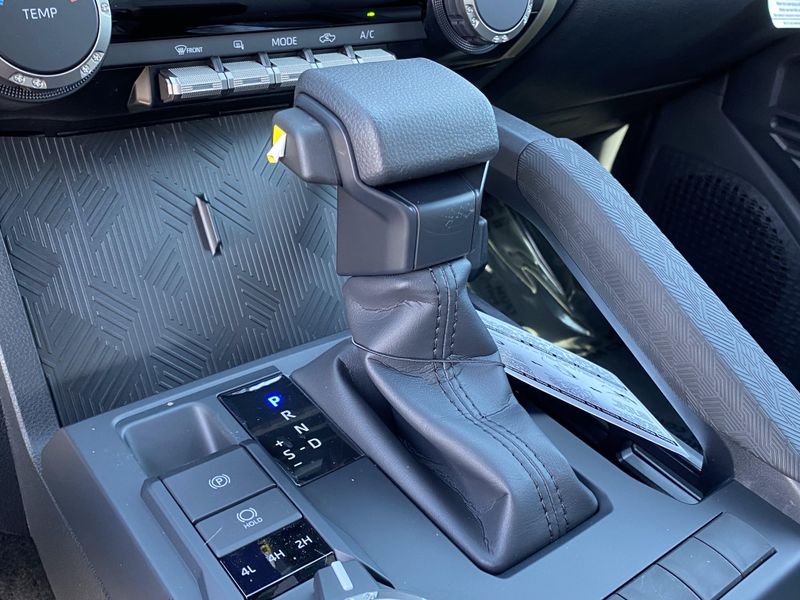 New 2025 Toyota Tacoma SR5Image 18