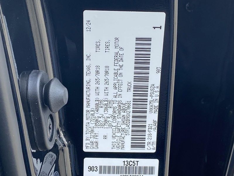 New 2025 Toyota Tundra SR5Image 20