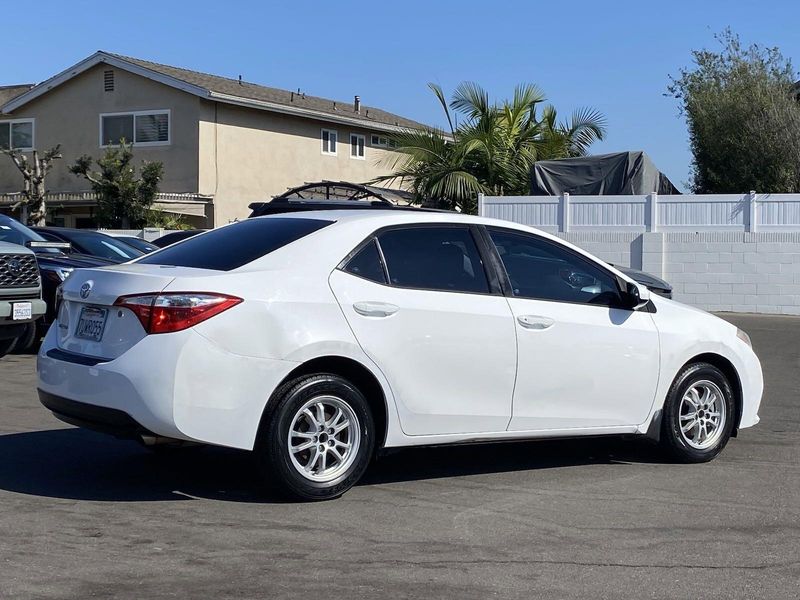 2016 Toyota Corolla LImage 4