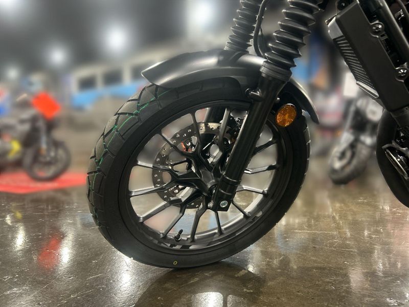 New 2025 Honda SCL500 Image 11