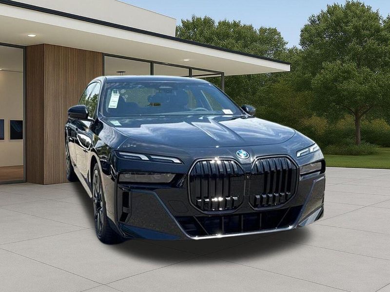New 2026 BMW 7 Series 750e xDriveImage 5
