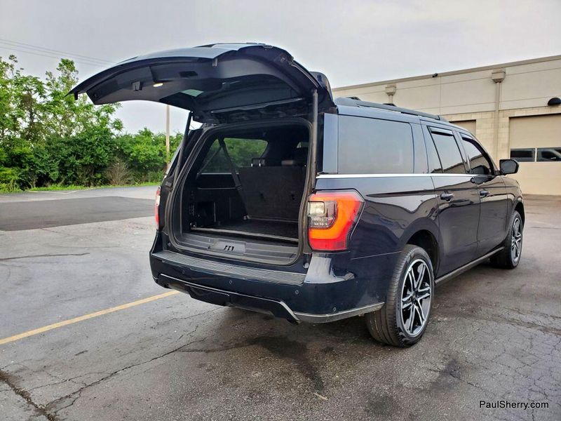 2021 Ford Expedition Limited Stealth EditionImage 19