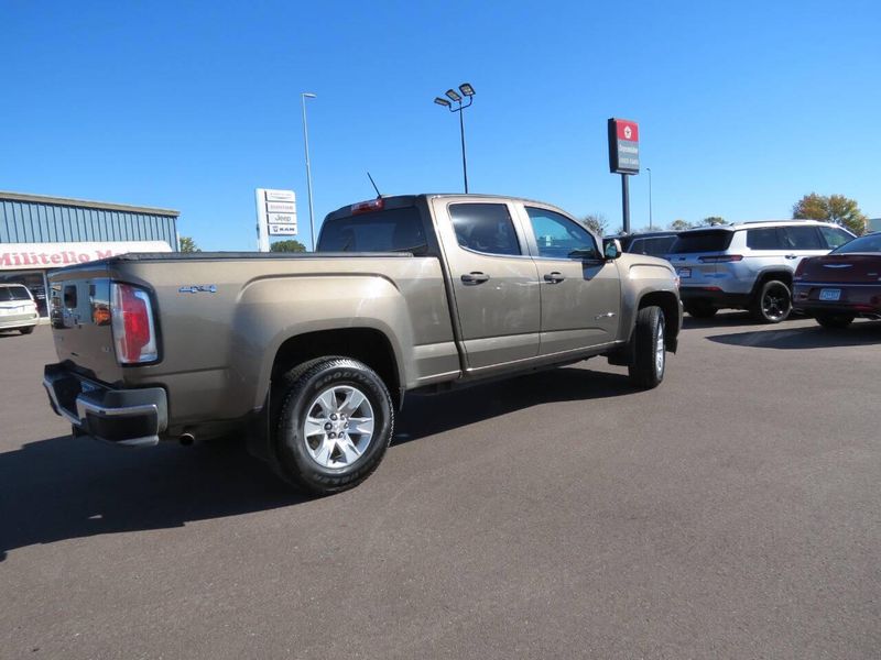 2015 GMC Canyon SLE 4x4 4dr Crew Cab 5 ft. SBImage 7