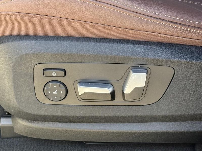 2022 BMW X5 xDrive40iImage 20