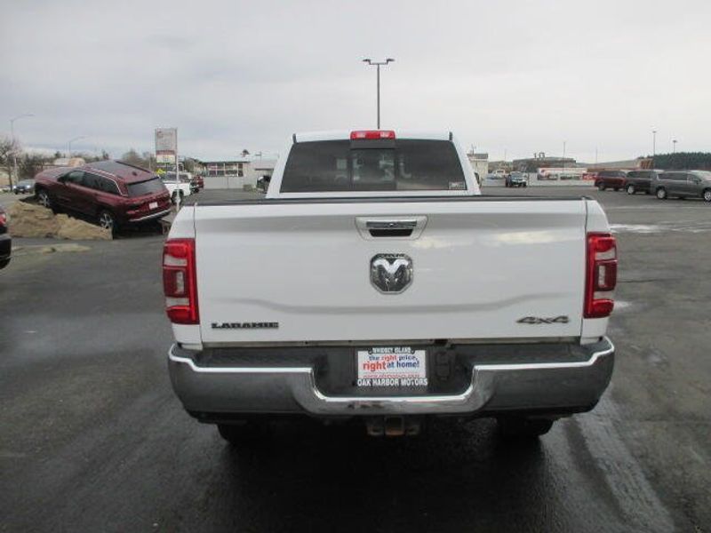 2020 RAM 3500 LaramieImage 8