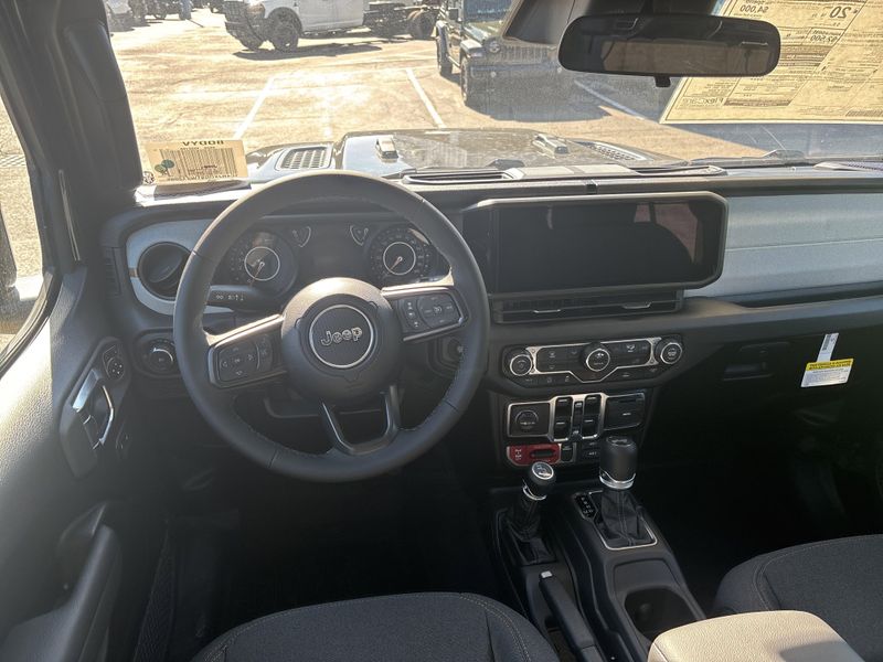 New 2026 Jeep Wrangler 4-door WillysImage 20