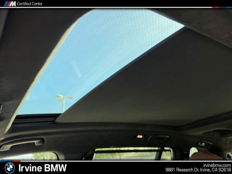 Used 2023 BMW X7 xDrive40iImage 23