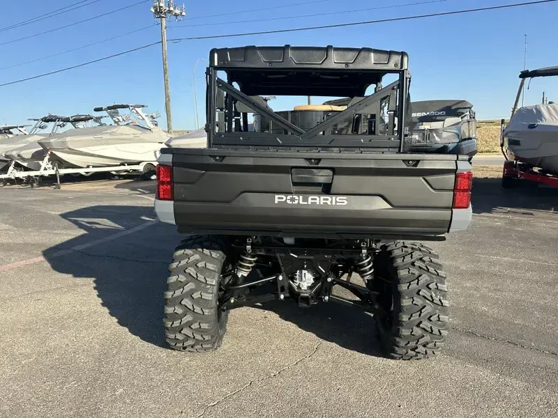 2025 Polaris RANGER CREW XP 1000 PREMIUM STEALTH GRAYImage 6