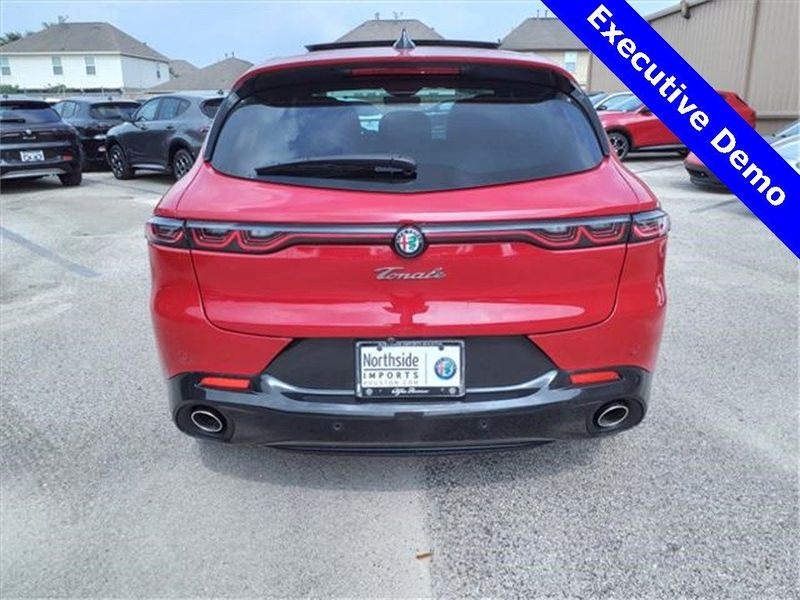 2024 Alfa Romeo Tonale Veloce Eawd in a Alfa Rosso (Red) exterior color. Northside Alfa Romeo of Houston 281-475-4549 alfaromeousaofnorthhouston.com 