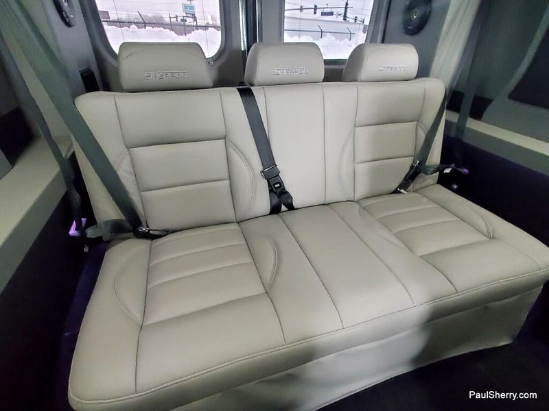 New 2026 RAM Promaster 2500 Slt+ Window Van High Roof 159' Wb