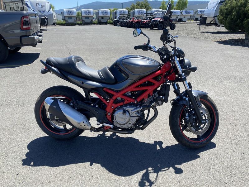 2014 Suzuki SV650Image 2