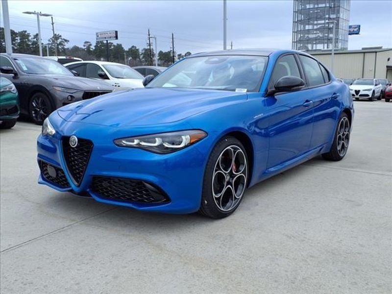 2025 Alfa Romeo Giulia Image 10