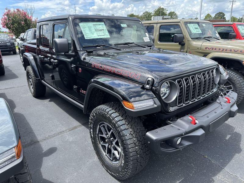 New 2025 Jeep Gladiator Rubicon X 4x4Image 4