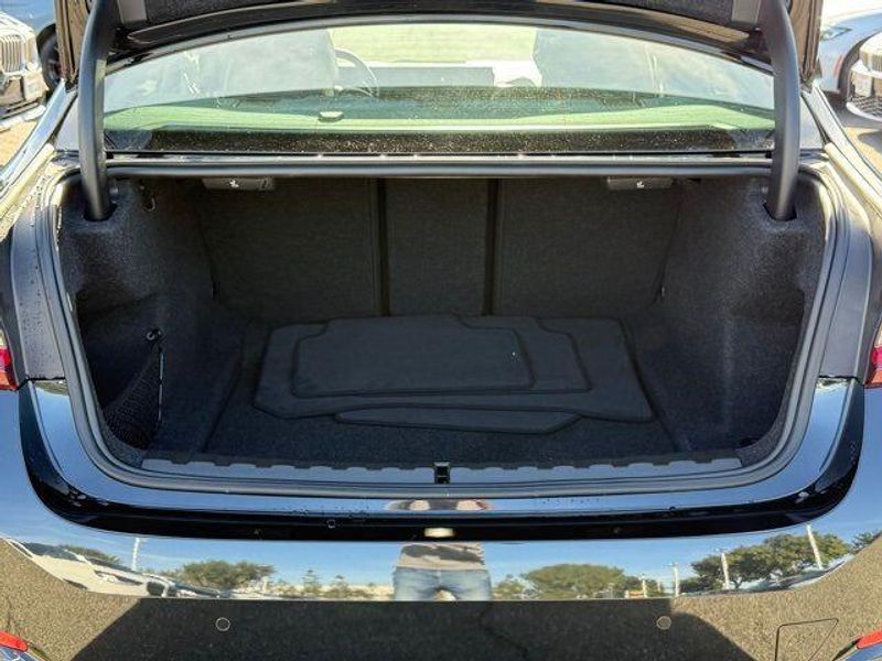 Used 2025 BMW 3 Series 330iImage 16