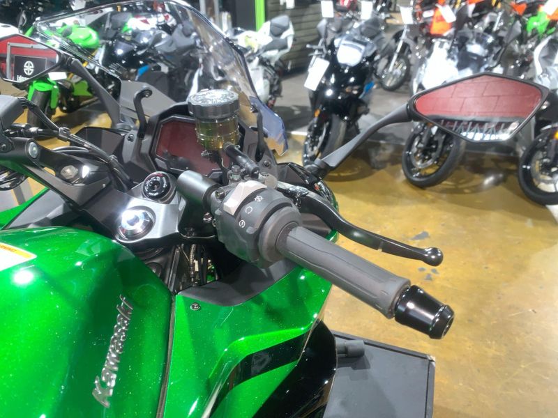 New 2025 Kawasaki NINJA 1100SX SE Image 17