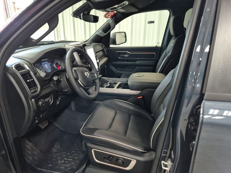 2025 RAM 1500 Laramie Crew Cab 4x4 5